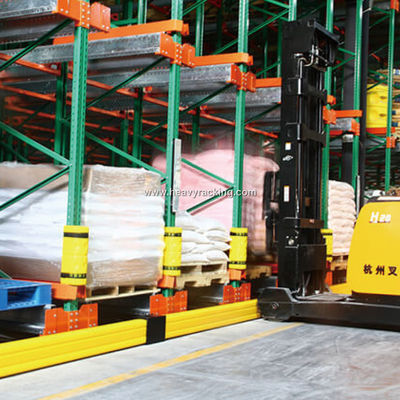 Полимерный наземный барьер безопасности