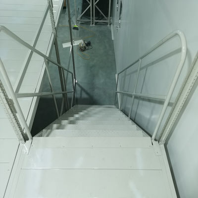 Пол мезонина тяжелого груза цвета RAL кладя 1000 на полку в систему вешалки мезонина Sqm